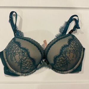 Victoria Secret Very Sexy push up bra
